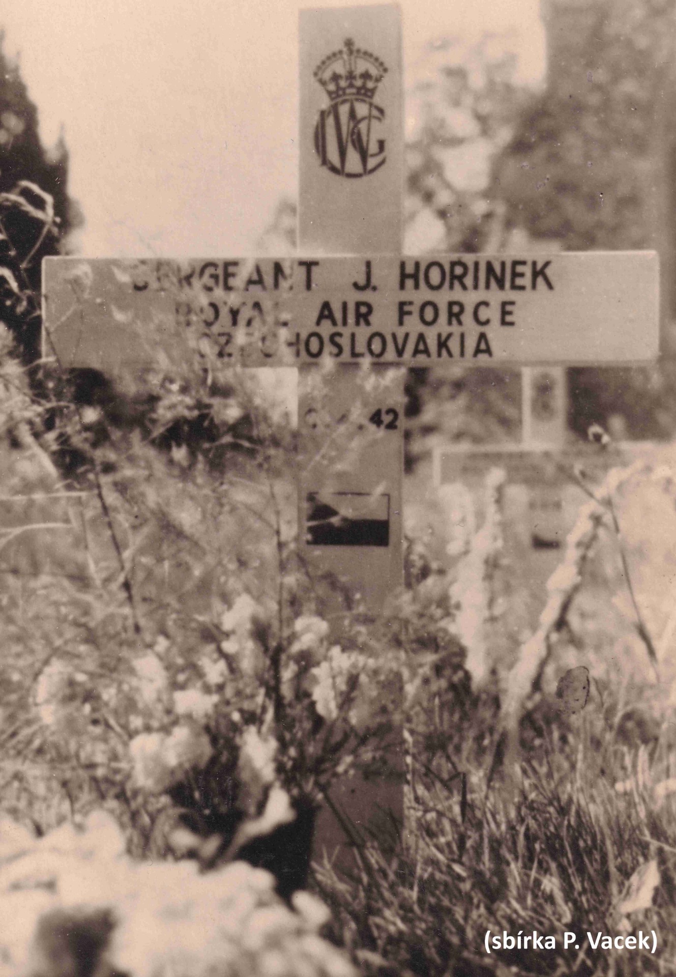 První podoba hrobu J. Hořínka.