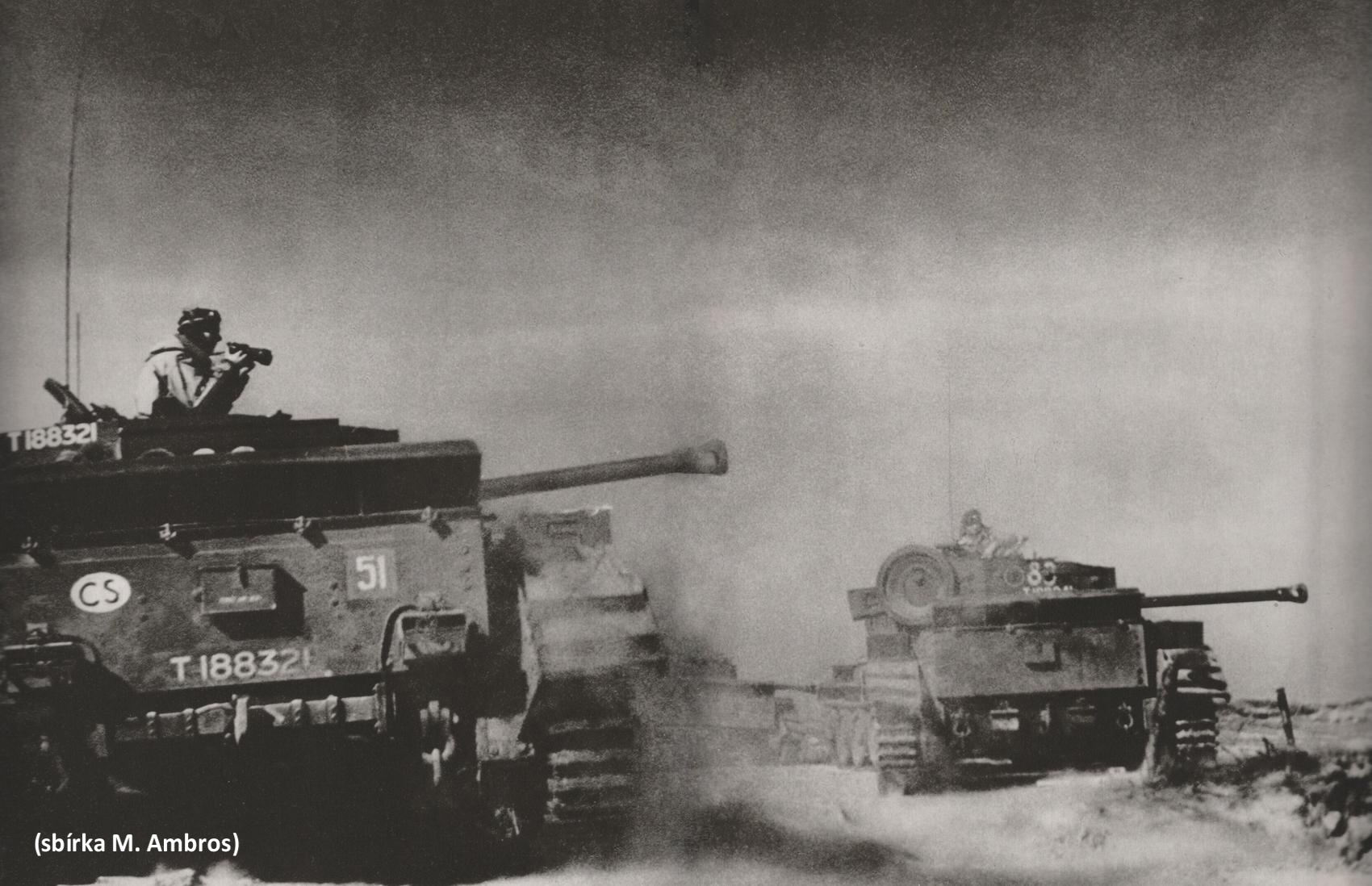 J. Kejda ve věži svého tanku u Dunkerque.